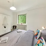 Kueser Quartier Lägenhet *